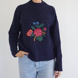 Vintage The Eagles Eye Navy Floral Embroidered Crewneck Knit Sweater Preppy L